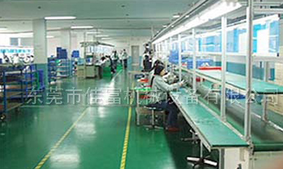 網(wǎng)帶輸送機(jī)該如何使用？